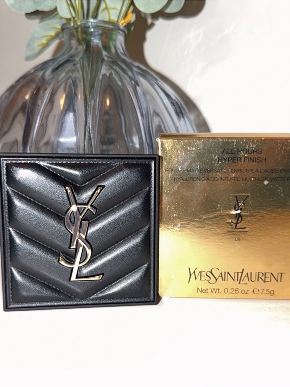 Yves Saint Laurent Compact
